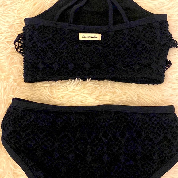 Barley worn Abercrombie kids swim bikini.super cute - Picture 2 of 3